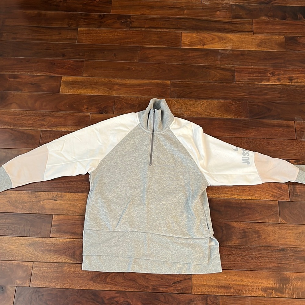 Nike sweatshirt